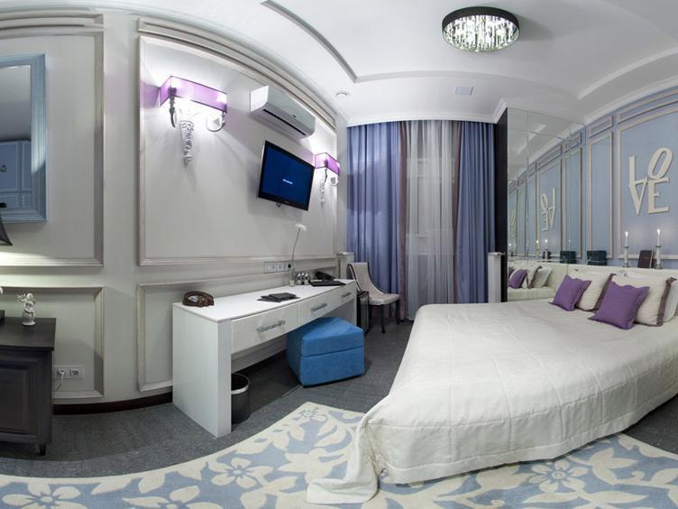 มิแร็กซ์ บูติค โฮเต็ล Hotel คาร์คิฟ ภายนอก รูปภาพ